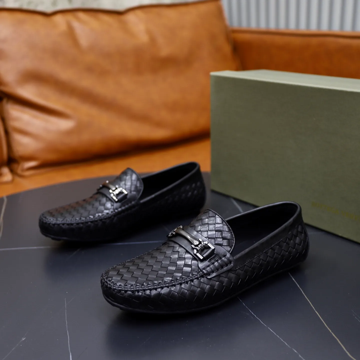 Men's shoes 💰500💰BOTTEG* VENET* - high-end boutique Size: 38-44 (45 custom-made) BV new product, calfskin artificially woven classic style harmoniously blends with contemporary fashion temperament, rubber soles are light and flexible, water-dyed cowhide!